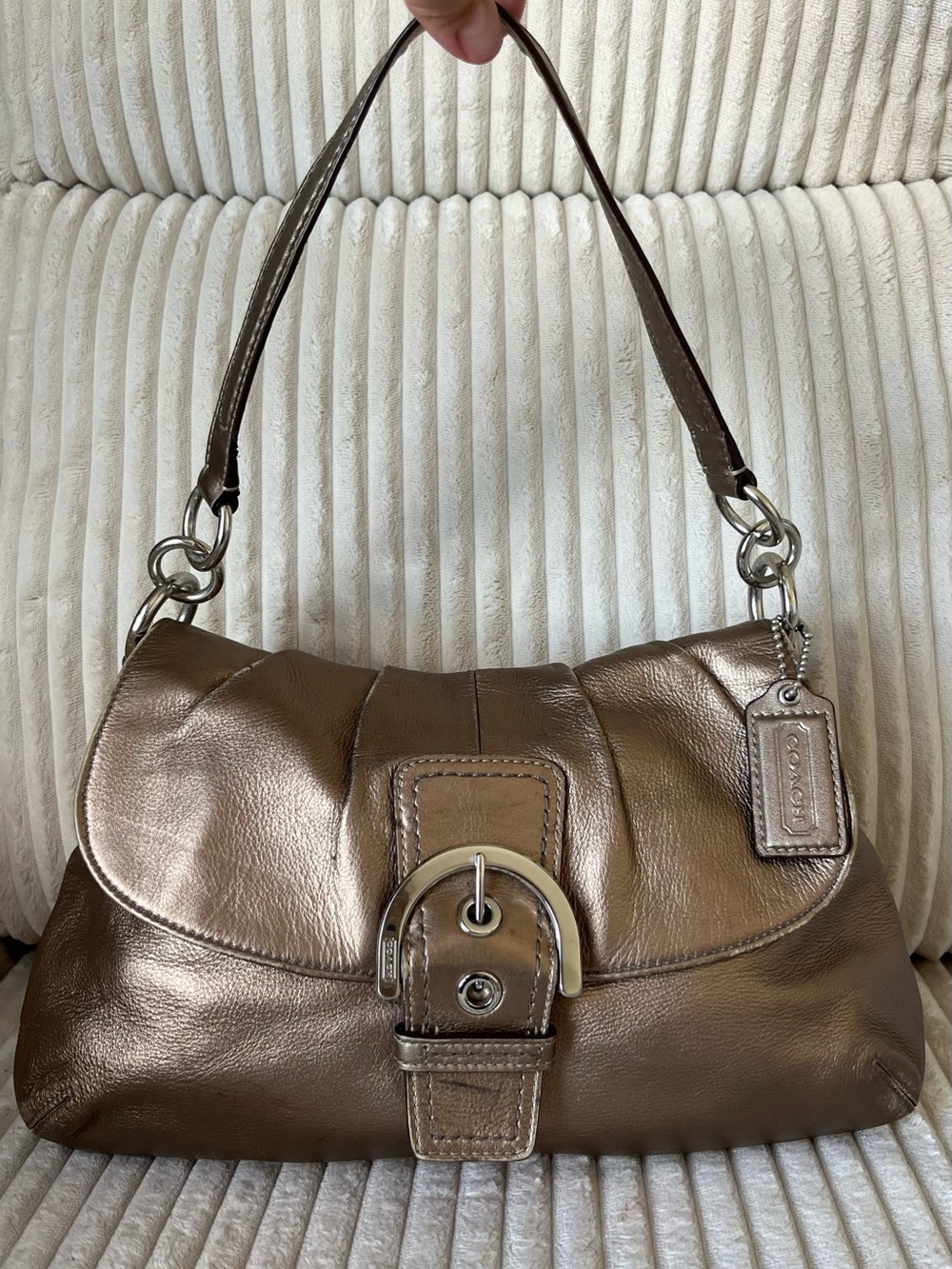Vintage Coach Soho Metallic Bronze Leather Pleated Flap Bag Y2K F17217👑⚜️🔑🔱🏆💛✨